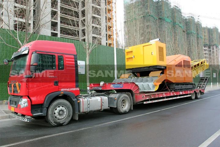 顛覆傳統(tǒng)裝車方式，山美履帶式取料機(jī)助您實(shí)現(xiàn)降本增效、節(jié)能減排！